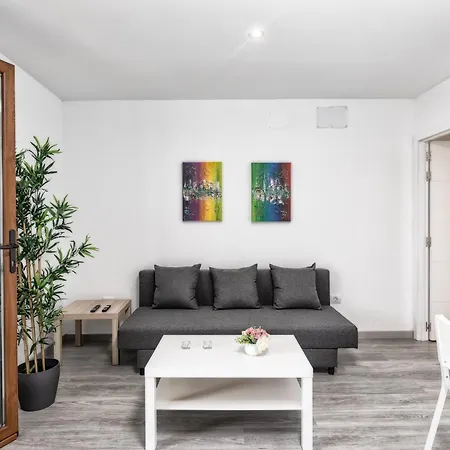 Cerca Nueva Apartment